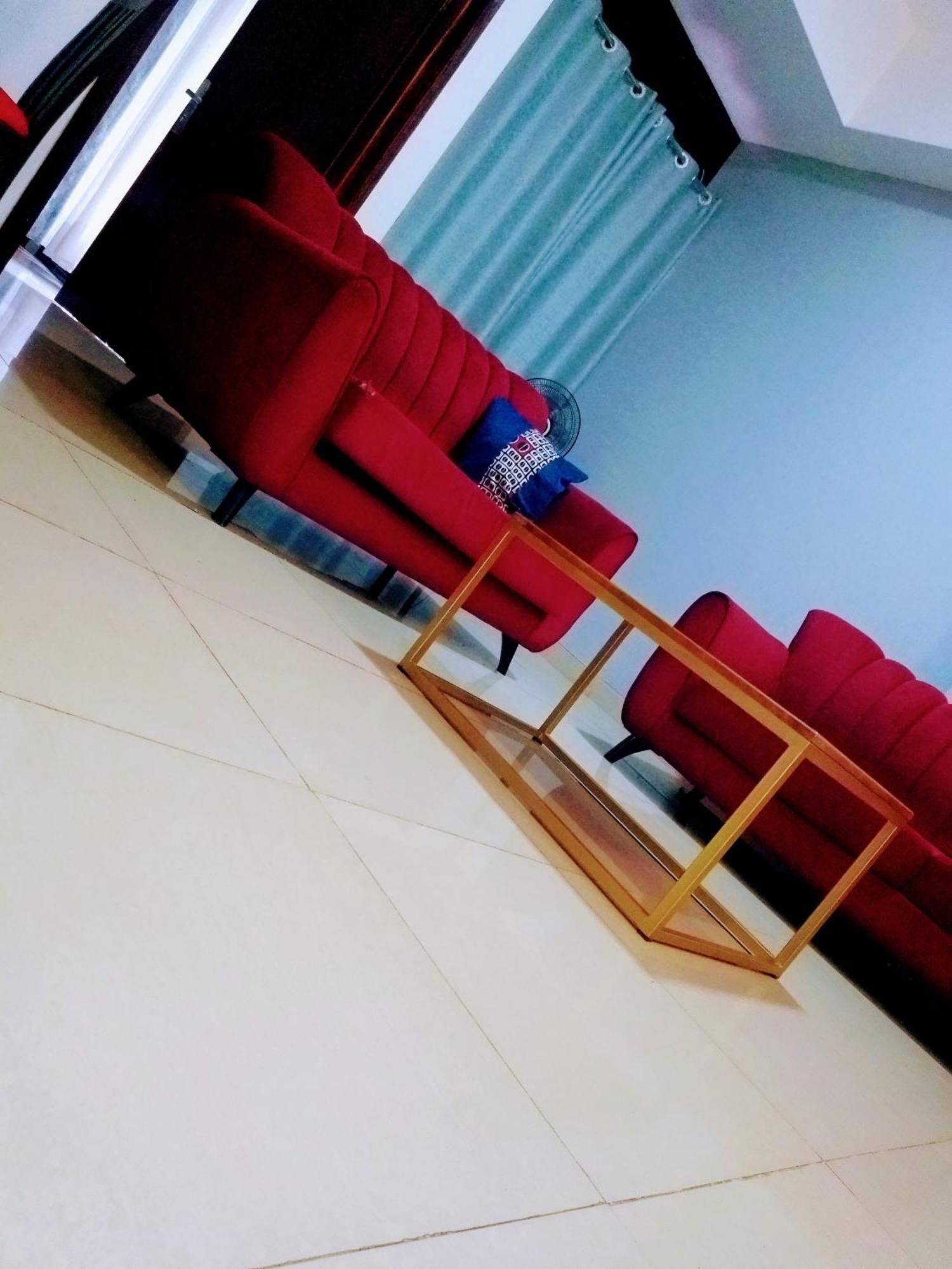 Eika Suites At Acacia Kampala Zewnętrze zdjęcie