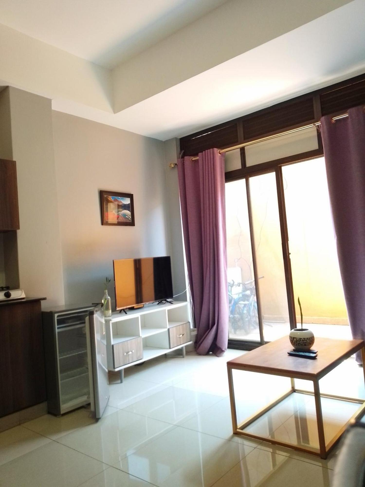 Eika Suites At Acacia Kampala Zewnętrze zdjęcie
